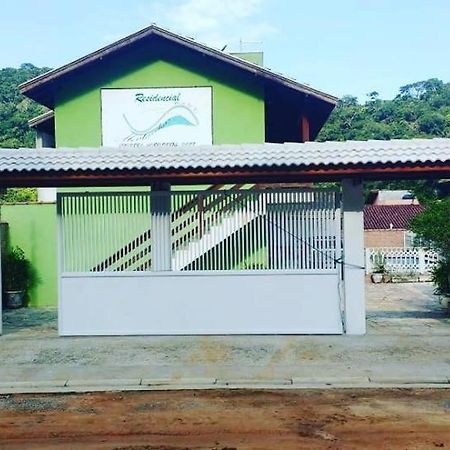Hotel Montanhas Bem Te VI Caraguatatuba Esterno foto