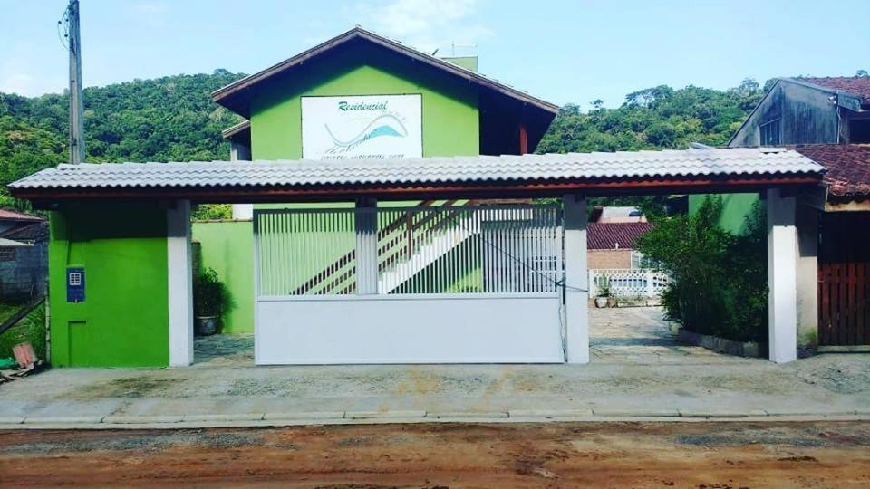 Hotel Montanhas Bem Te VI Caraguatatuba Esterno foto
